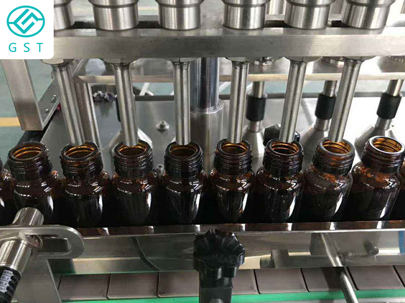 如何解决口服液小型灌装机的疑难杂症？
